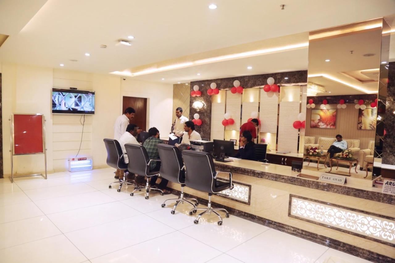 Hotel Shubham Celebrations Hyderabad Exteriör bild